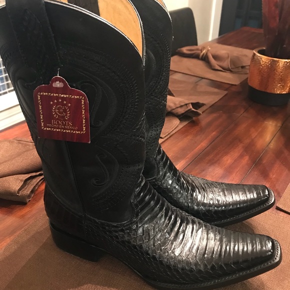 custom leather boots mens